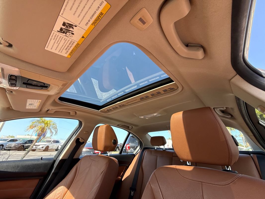Used 2013 BMW 328i xDrive Sedan AWD/4WD image 19