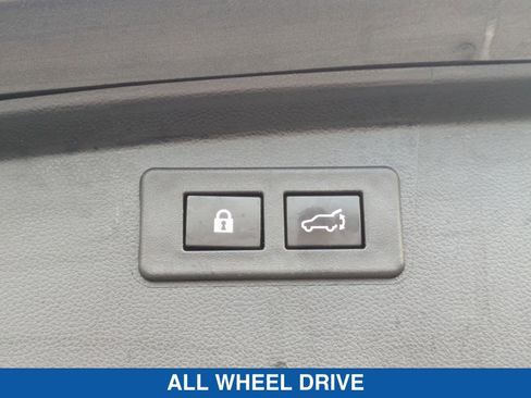 Certified 2020 Subaru Outback Limited image 35