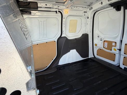 Used 2022 Ford Transit Connect XL FWD image 23