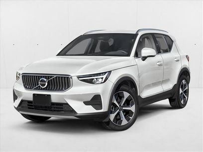 Used 2026 Volvo XC40 B5 Plus w/ Protection Package Premier