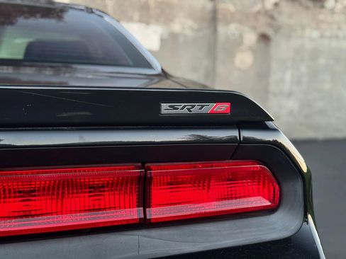 Used 2013 Dodge Challenger SRT8 w/ Harman Kardon Audio Group image 6