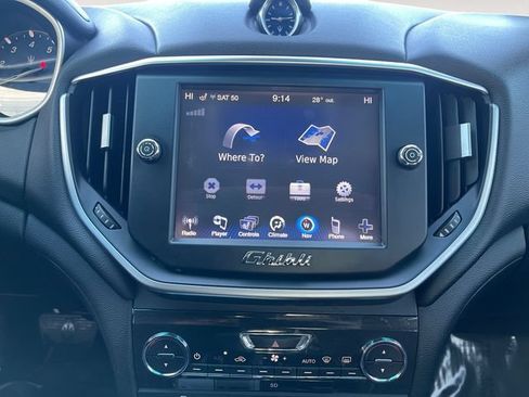 Used 2015 Maserati Ghibli RWD image 16
