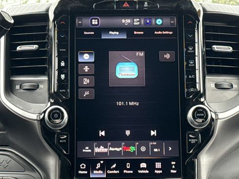 Used 2025 RAM 2500 Big Horn image 25