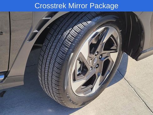 Certified 2025 Subaru Crosstrek 2.5i Limited w/ Crosstrek Mirror Package image 6