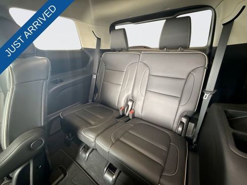 Used 2023 GMC Acadia Denali image 30