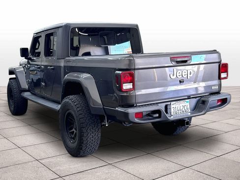 Used 2021 Jeep Gladiator Overland w/ Popular Equipment Package AWD/4WD image 15