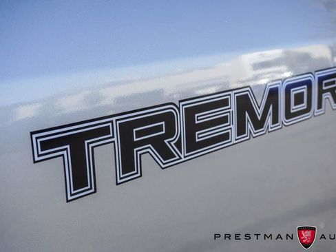 Used 2022 Ford F350 Lariat w/ Tremor Off-Road Package AWD/4WD image 7