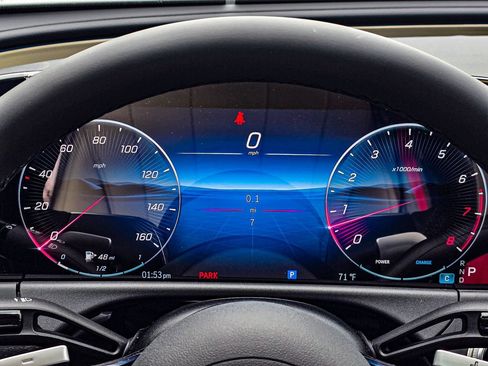 New 2026 Mercedes-Benz E 350 4MATIC Sedan image 26