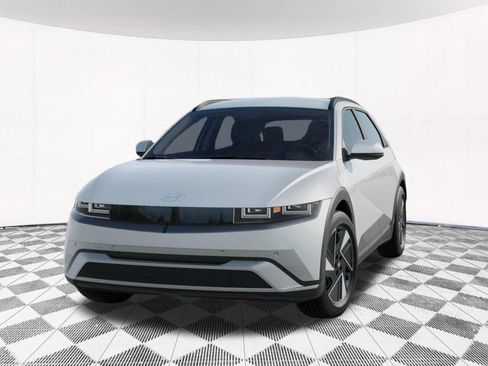 New 2025 Hyundai Ioniq 5 SEL image 10