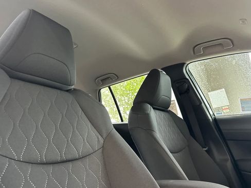 New 2026 Toyota Corolla Cross LE AWD/4WD image 18