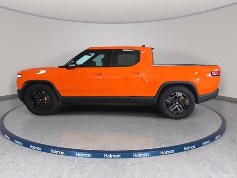 Used 2022 Rivian R1T Launch Edition image 11