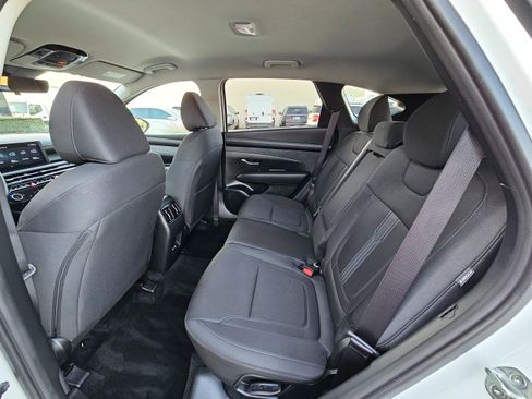 Used 2025 Hyundai Tucson SEL image 18