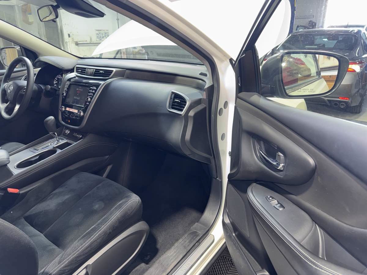 Used 2021 Nissan Murano S FWD image 27