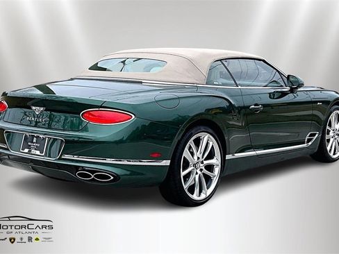 Used 2023 Bentley Continental GT Azure image 12