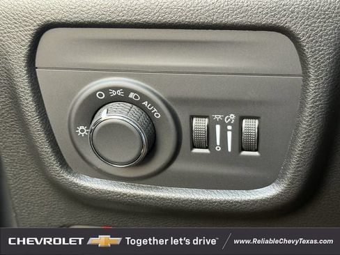 Used 2025 Jeep Grand Cherokee Laredo X RWD image 25