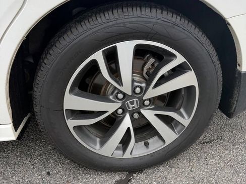 Used 2024 Honda Odyssey Touring image 10