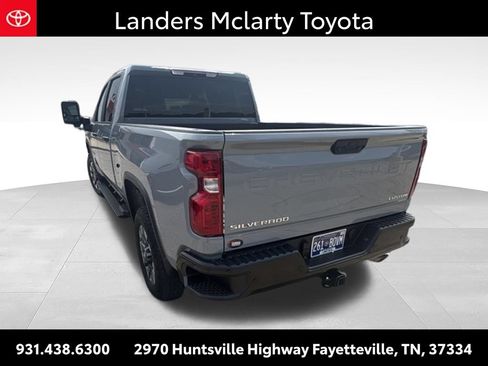 Used 2024 Chevrolet Silverado 2500 Custom w/ Custom Value Package AWD/4WD image 8