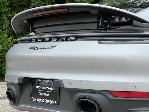 Certified 2024 Porsche 911 Carrera T RWD image 11
