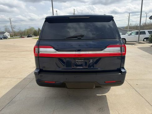 Used 2019 Lincoln Navigator L Reserve w/ Cargo Package image 8