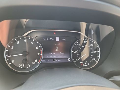Used 2021 Nissan Titan SV w/ SV Convenience Package AWD/4WD image 19