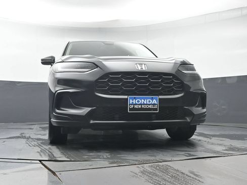 Certified 2024 Honda HR-V LX image 33
