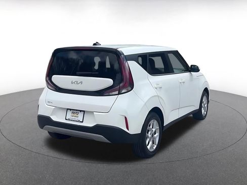 Used 2025 Kia Soul LX w/ LX Technology Package image 14