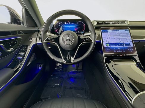 New 2026 Mercedes-Benz S 500 4MATIC image 4