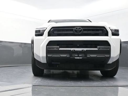Used 2026 Toyota 4Runner SR5 AWD/4WD image 32
