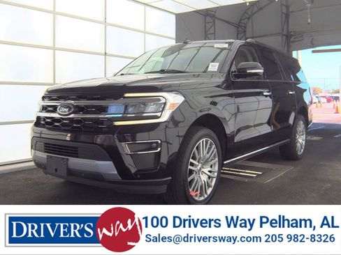 Used 2024 Ford Expedition Max Limited image 1