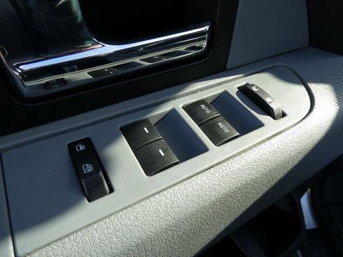 Used 2014 Ford F150 XLT image 21