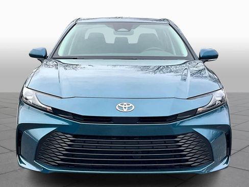 New 2026 Toyota Camry LE image 3