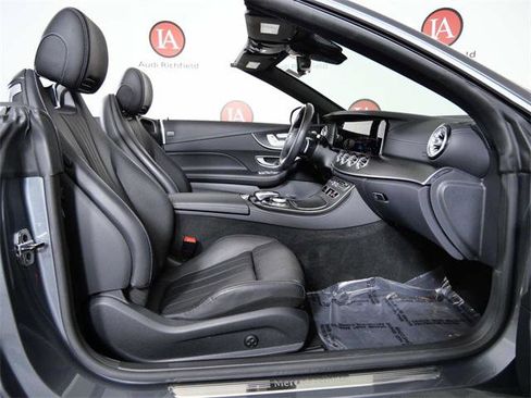 Used 2023 Mercedes-Benz E 450 4MATIC Cabriolet image 11