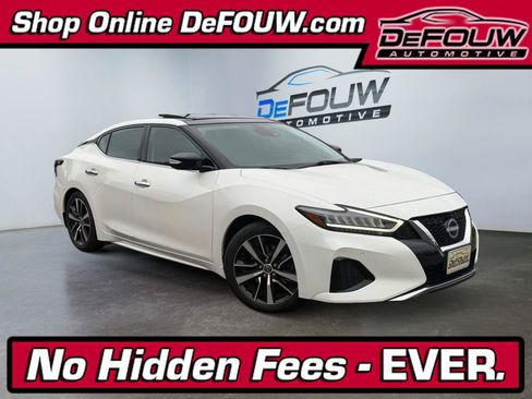 Used 2023 Nissan Maxima SL FWD image 1