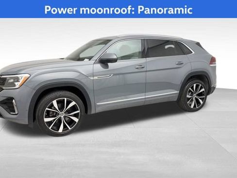 Certified 2025 Volkswagen Atlas Cross Sport SEL Premium R-Line AWD/4WD image 8