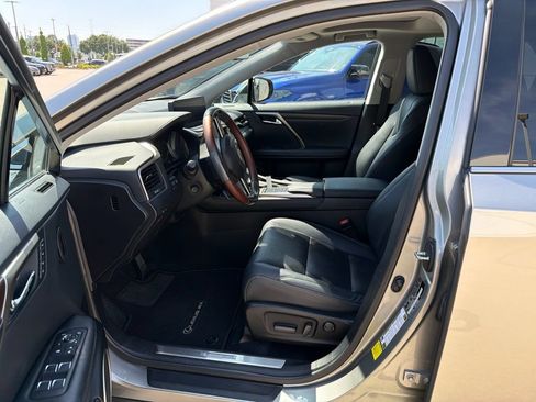 Used 2022 Lexus RX 350 FWD w/ Premium Package image 2