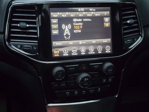 Used 2019 Jeep Grand Cherokee Altitude image 34