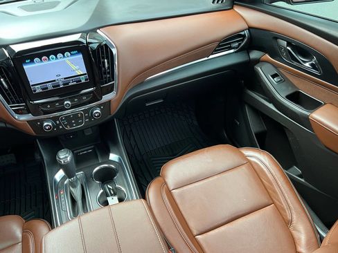 Used 2018 Chevrolet Traverse High Country image 26