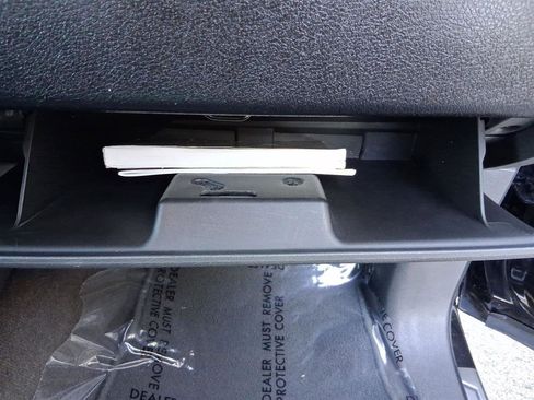 Used 2007 Mitsubishi Raider LS image 51