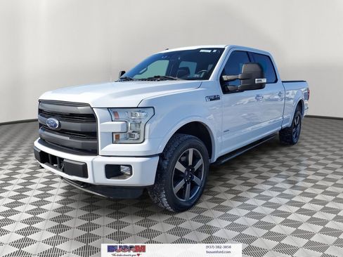 Used 2016 Ford F150 Lariat w/ Equipment Group 502A Luxury image 2