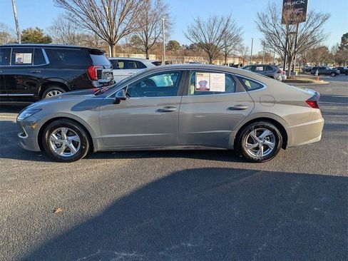 Used 2023 Hyundai Sonata SE image 5