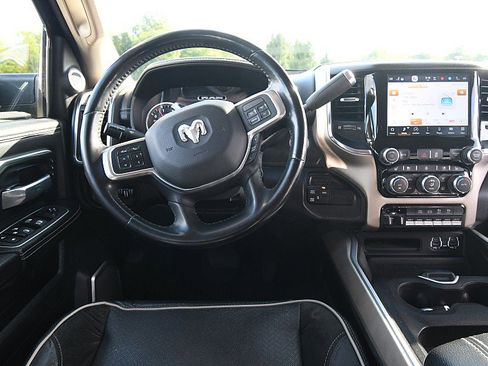 Used 2022 RAM 3500 Laramie image 13