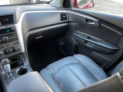 Used 2012 Chevrolet Traverse LT w/ All-Star Edition image 19