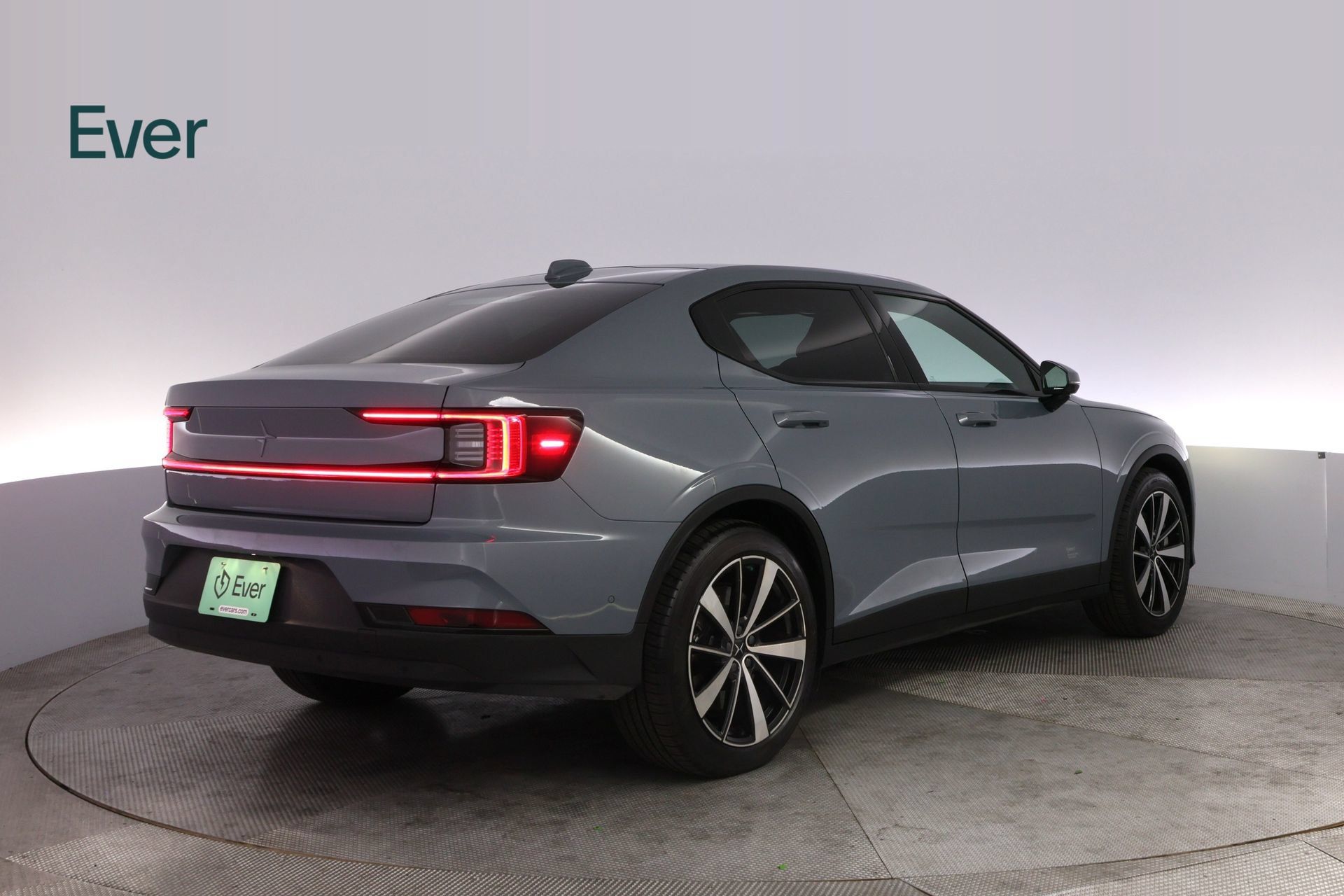 Used 2022 Polestar Polestar 2 w/ Plus Package AWD/4WD image 3