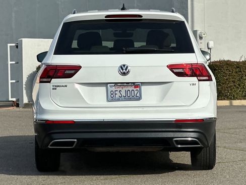 Used 2018 Volkswagen Tiguan SE image 8