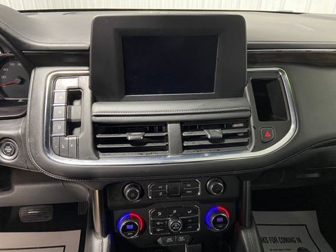 Used 2022 Chevrolet Suburban LS image 13