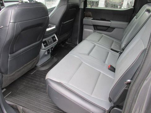 Used 2021 Ford F150 Lariat w/ Equipment Group 501A Mid AWD/4WD image 9