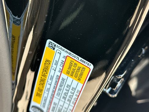 New 2026 Chevrolet Equinox LT w/ Safety and Technology Package FWD image 28