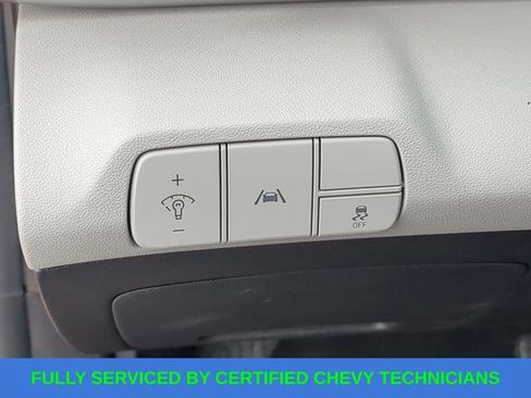 Used 2022 Hyundai Elantra Limited image 26