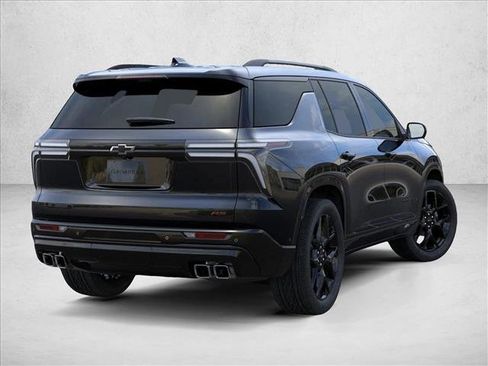 New 2026 Chevrolet Traverse RS image 5