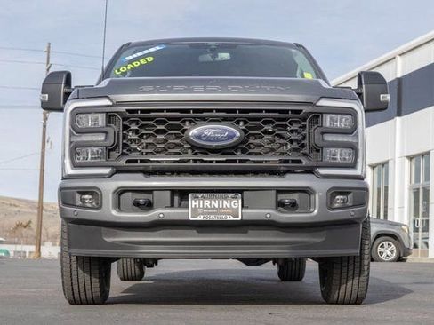Used 2024 Ford F350 Lariat w/ Lariat Ultimate Package image 31